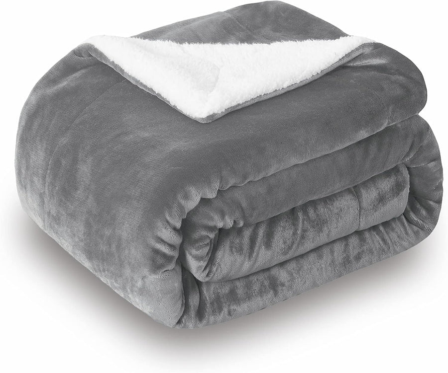 Cozy Sherpa Fleece Throw Blanket